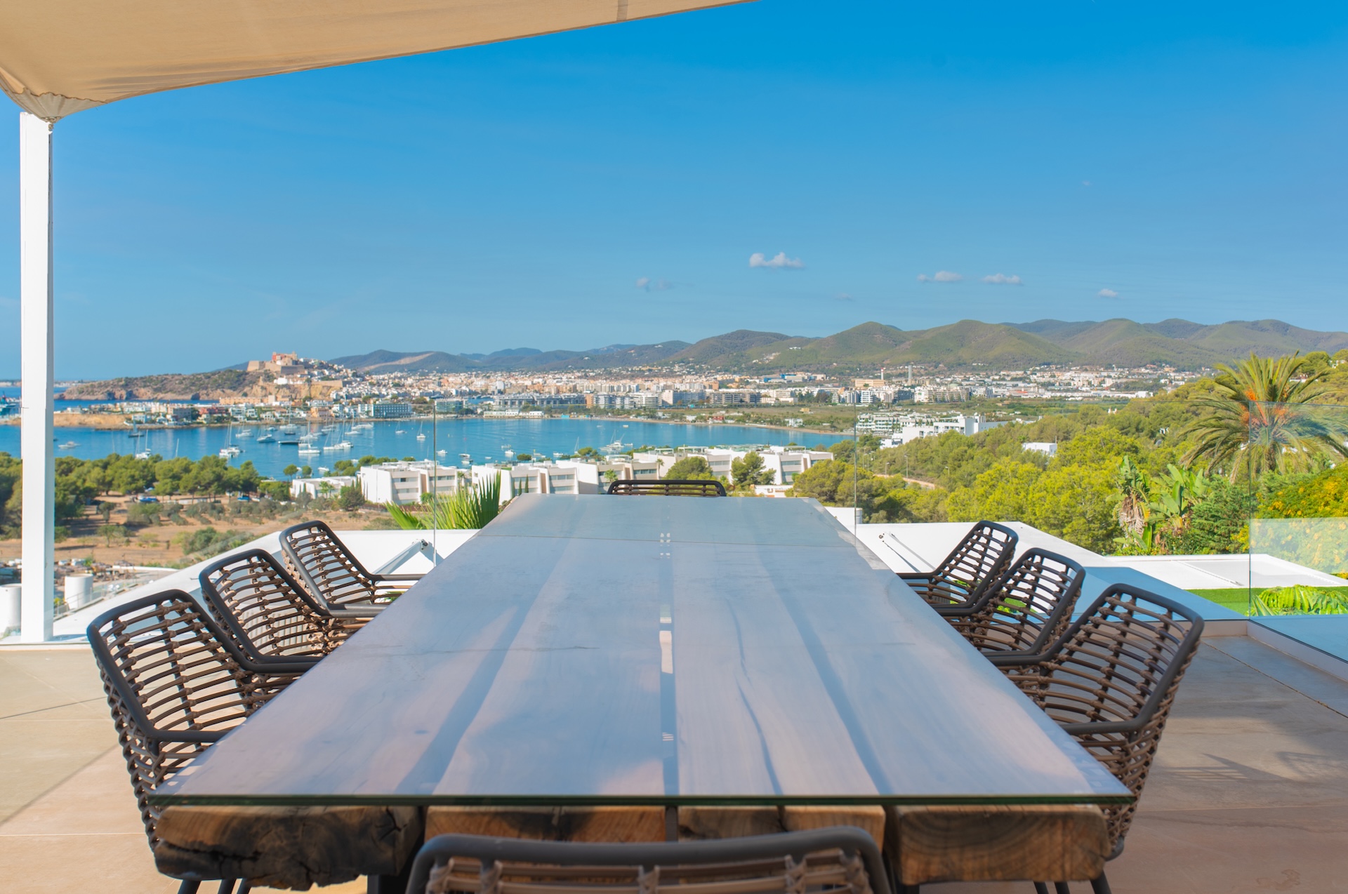 Resa Estates Ibiza sale villa Marlin vieuws 3.jpg